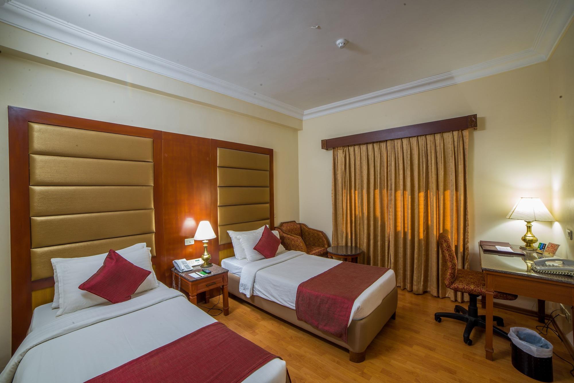 Raj Park Hotel Ченнаї Екстер'єр фото