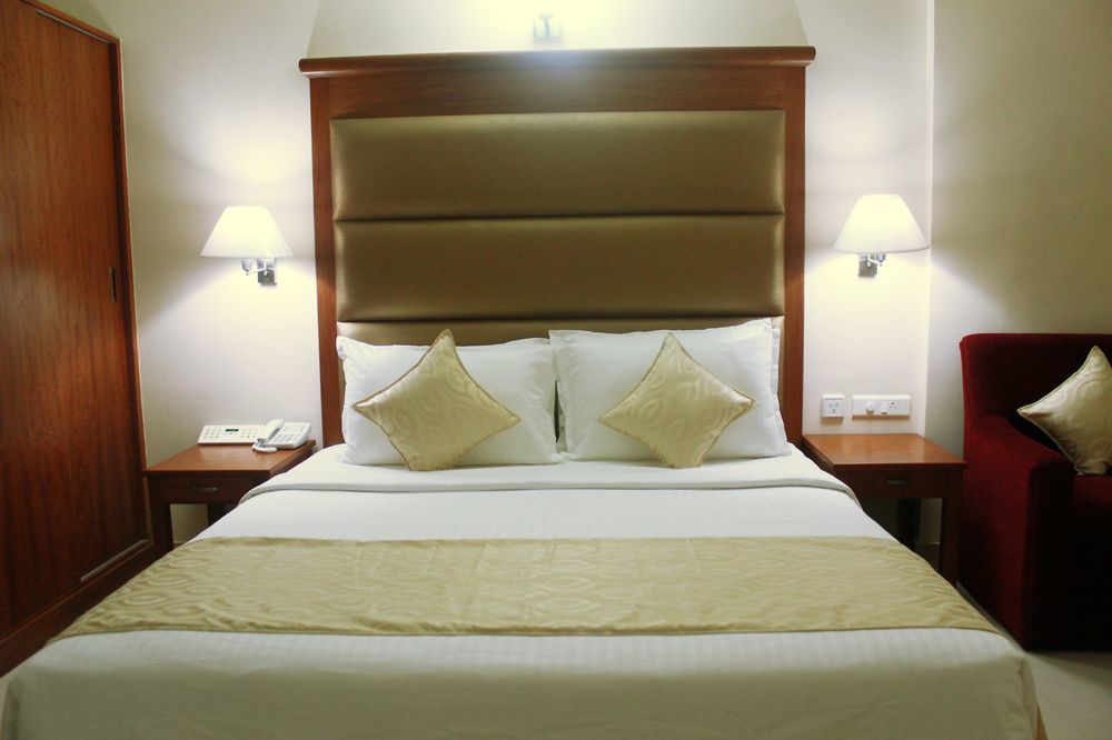 Raj Park Hotel Ченнаї Екстер'єр фото