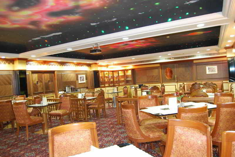 Raj Park Hotel Ченнаї Екстер'єр фото